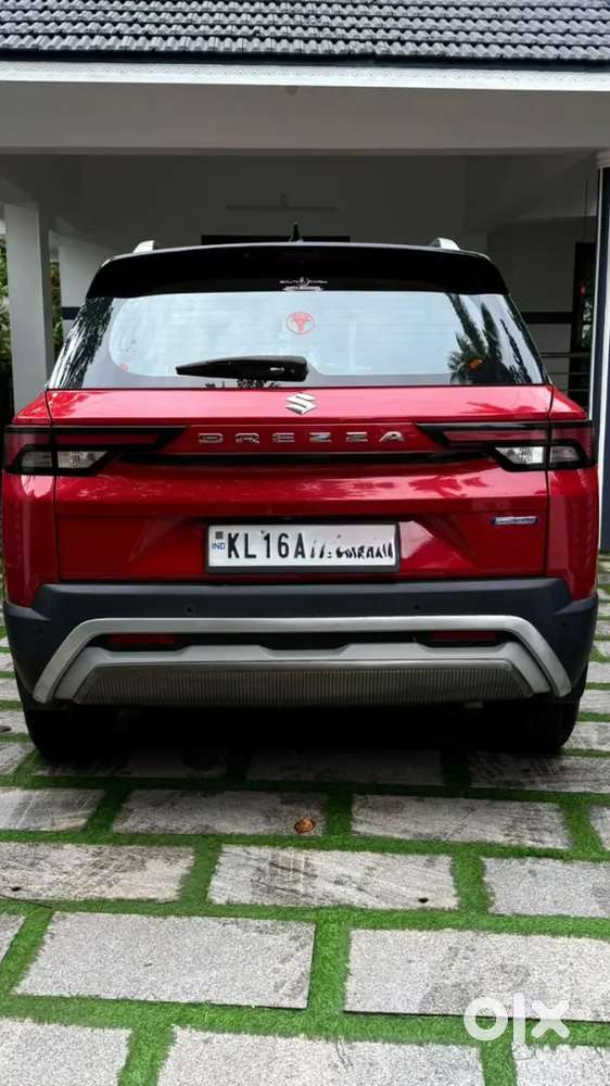 Maruti Suzuki Brezza 2022 Zxi Smart Hybrid Dual Tone