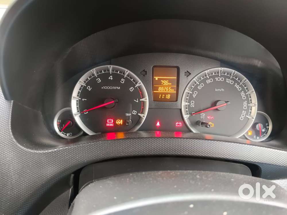 Maruti Suzuki Swift Vxi 1.2 Abs Bs-iv, 2015, Petrol