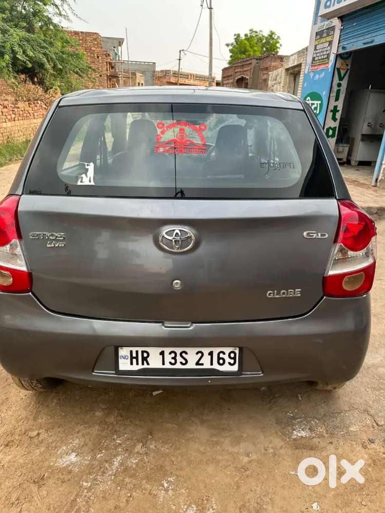 Toyota Etios Liva 2016