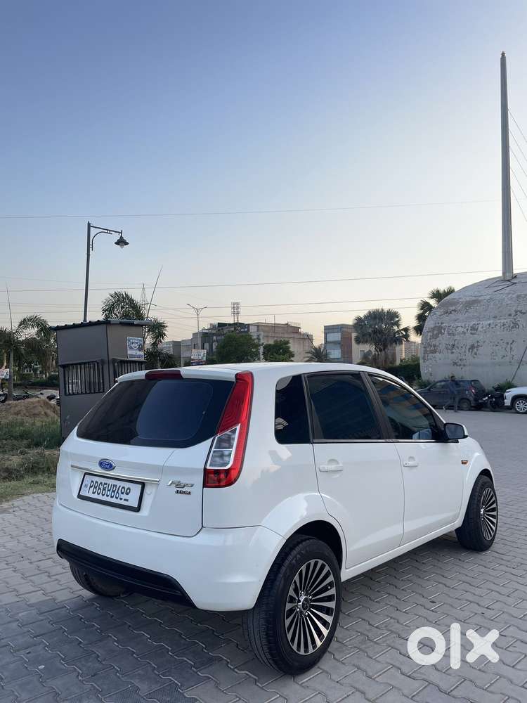 Ford Figo 2012-2015 Diesel Zxi, 2013, Diesel