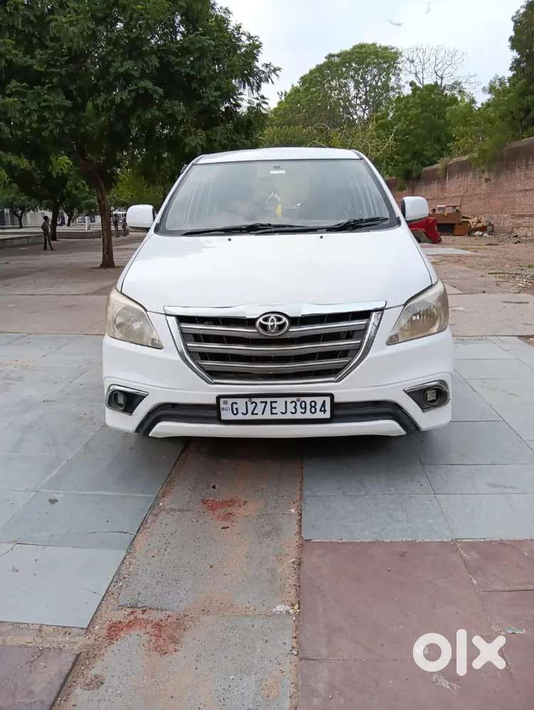 Toyota Innova 2.5 Ev 2014