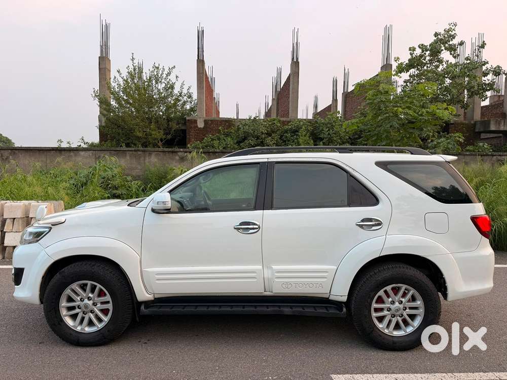Toyota Fortuner Diesel 2013