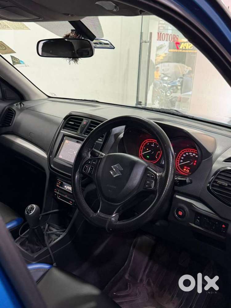 Maruti Suzuki Brezza Zdi+ Dual Tone, 2016, Diesel