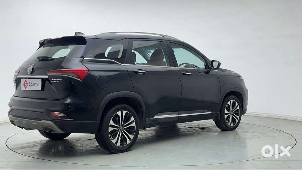 Mg Hector Plus 1.5 Sharp Turbo Cvt 6 Str, 2022, Petrol