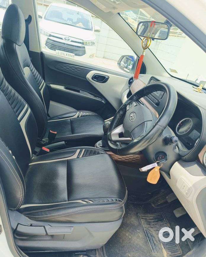 Hyundai Aura 1.2 S Petrol Amt, 2022, Cng & Hybrids