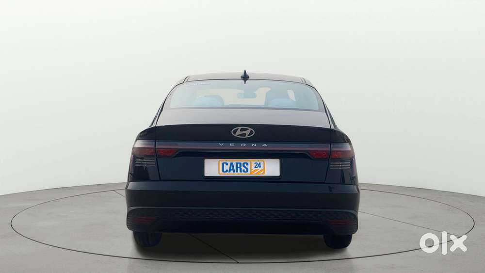 Hyundai Verna 1.5 S Petrol Mt, 2023, Petrol