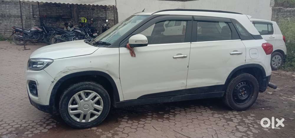 Maruti Suzuki Brezza 1.5 Vxi Smart Hybrid, 2021, Petrol