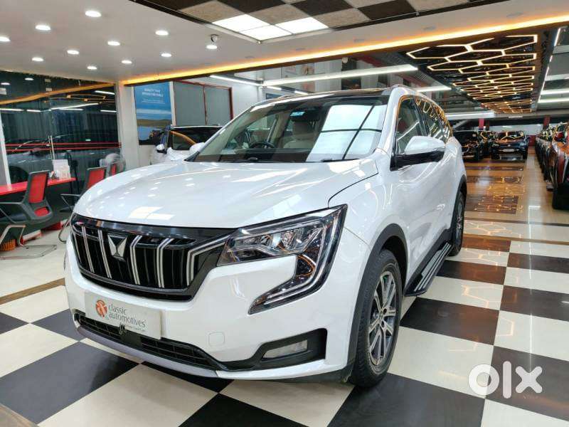 Mahindra Xuv700 2.0 Ax 7 Petrol At Luxury Pack Str, 2022, Petrol