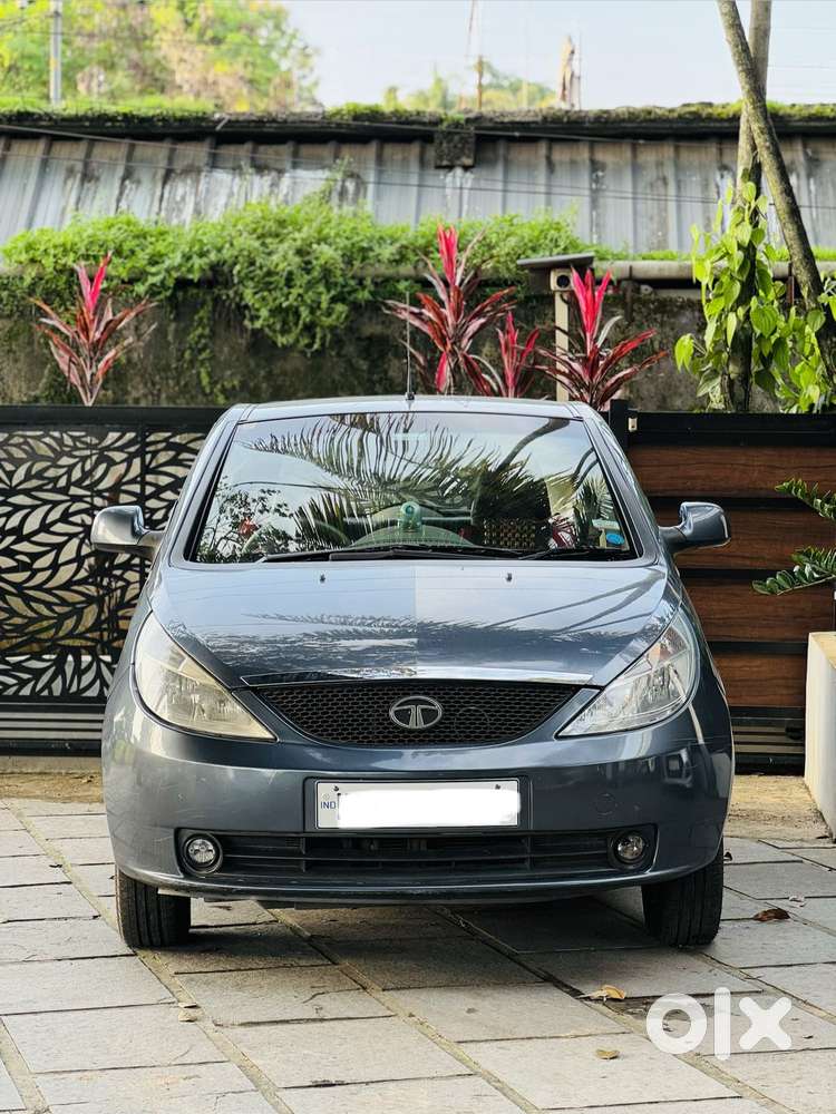 Tata Indica Vista Aura 1.2 Safire (abs), 2010, Petrol