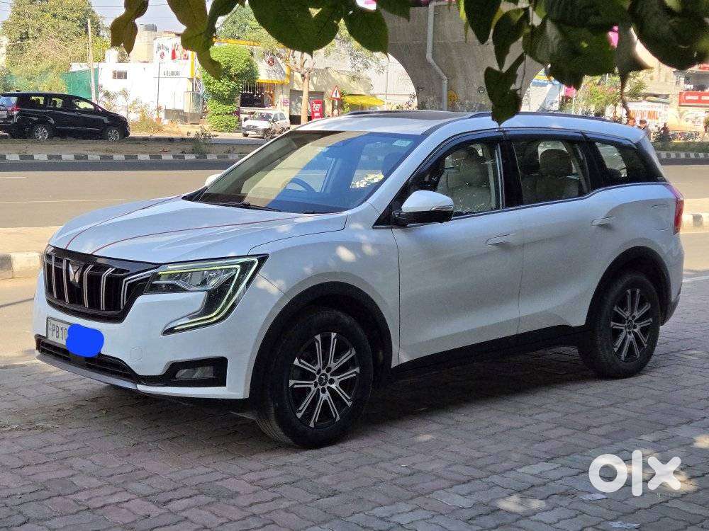 Mahindra Xuv700 2.2 Ax 7 Diesel At Luxury Pack Str, 2022, Diesel