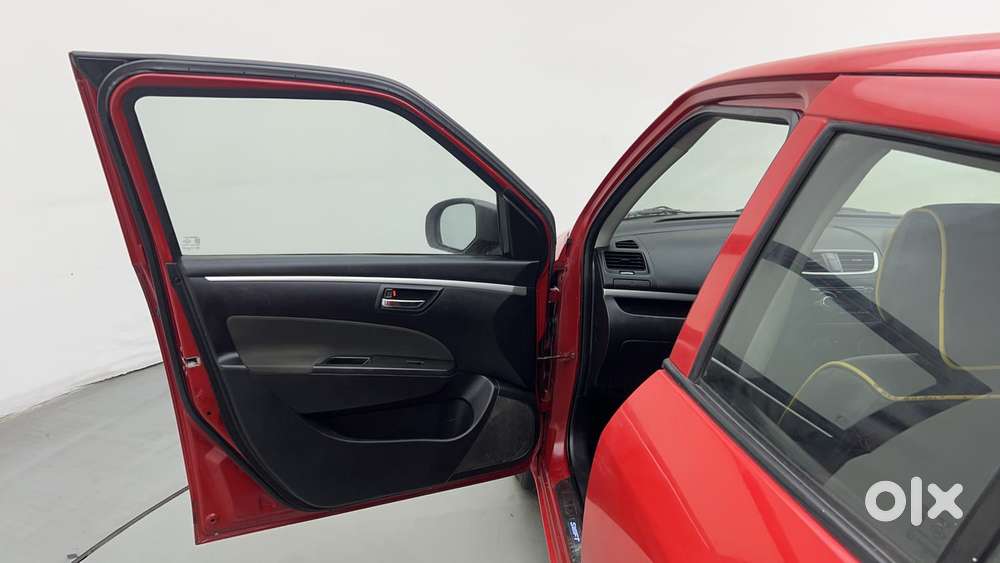Maruti Suzuki Swift Vvt Vxi, 2015, Petrol