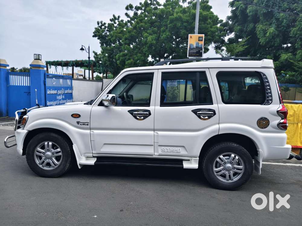Mahindra Scorpio Vlx 2wd Abs At Bsiii, 2012, Diesel