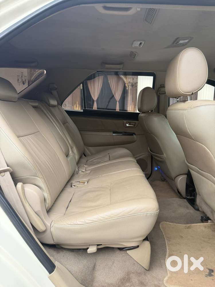 Toyota Fortuner 3.0 4x2 Mt, 2014, Diesel