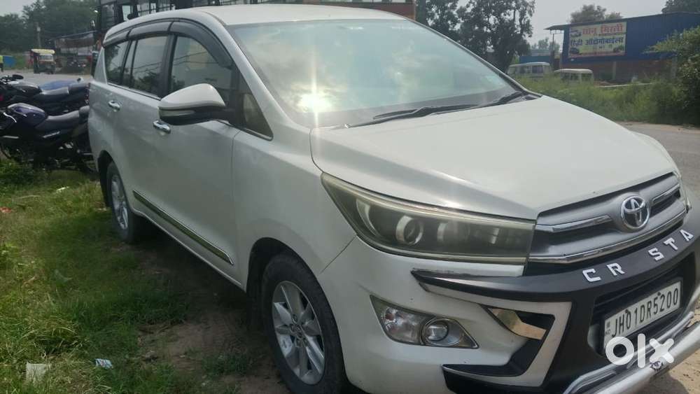 Toyota Innova Crysta