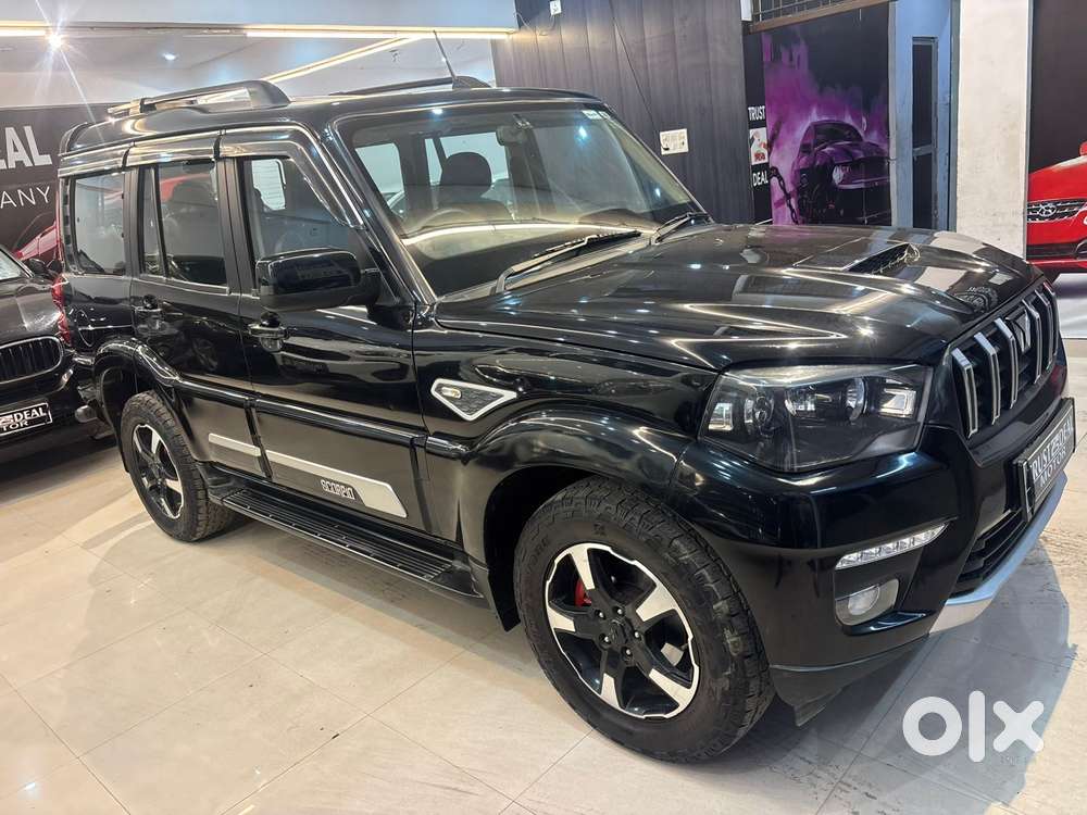 Mahindra Scorpio Classic 2.2 S 11 Mt 7 Str, 2023, Diesel
