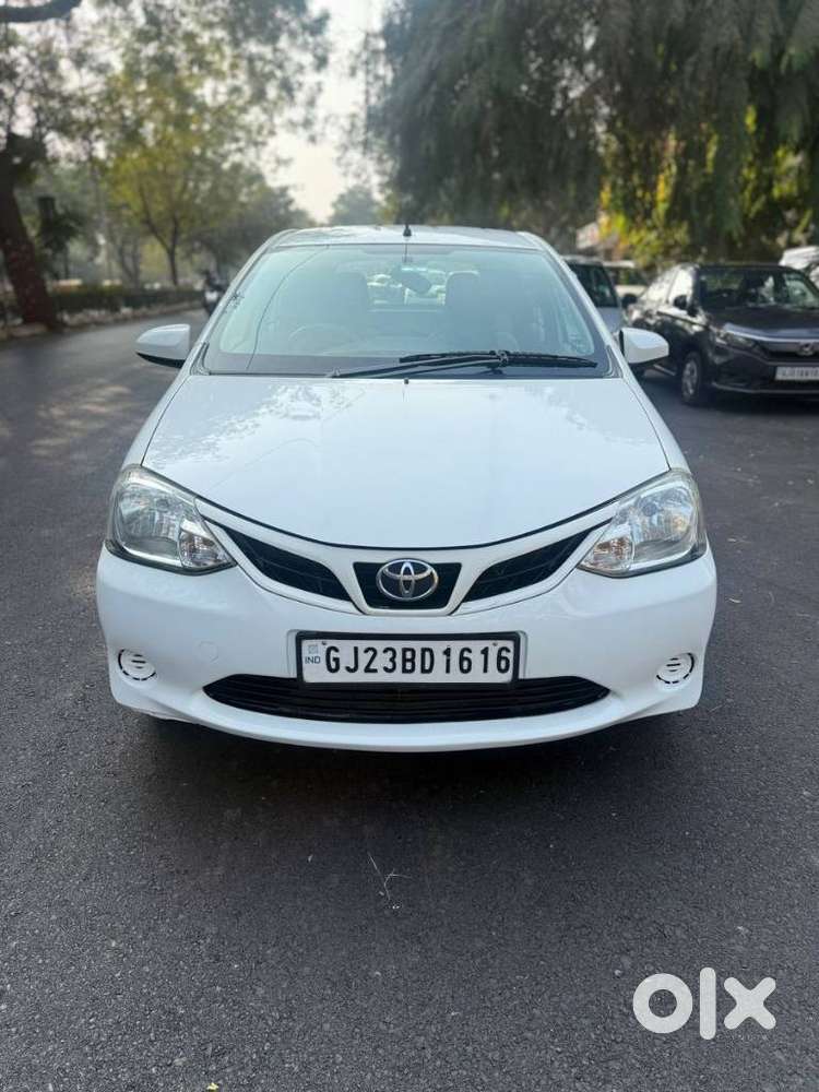 Toyota Etios Liva 2014-2016 G, 2015, Petrol