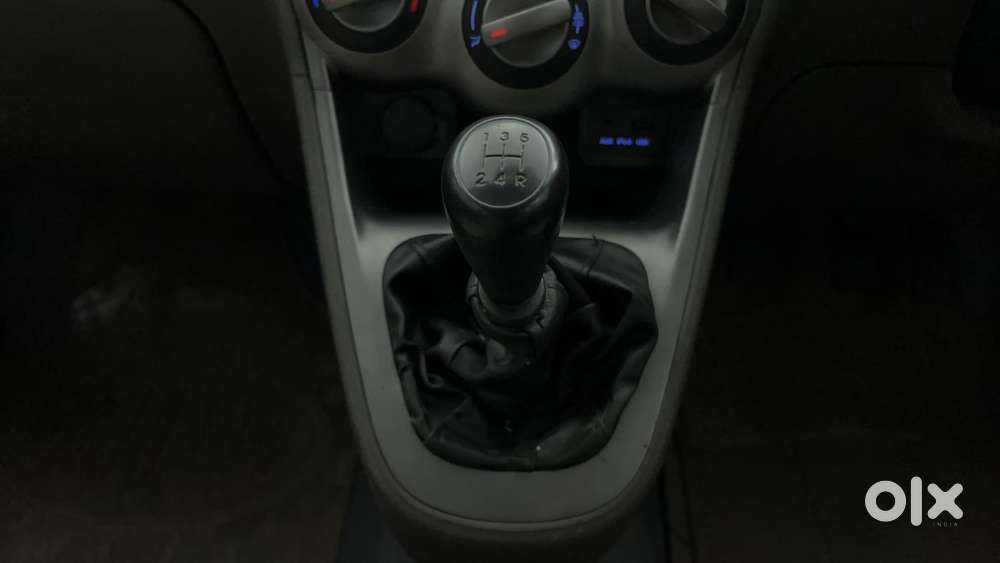 Hyundai I10 Sportz 1.1 Irde2, 2013, Petrol