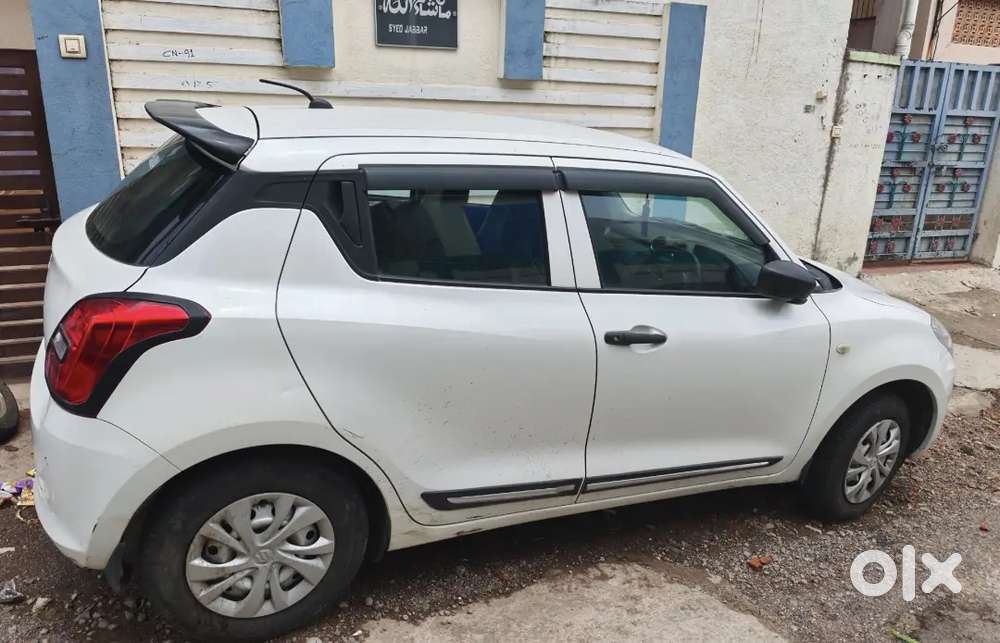 Maruti Suzuki Swift 2021 With 35800 Km Driven