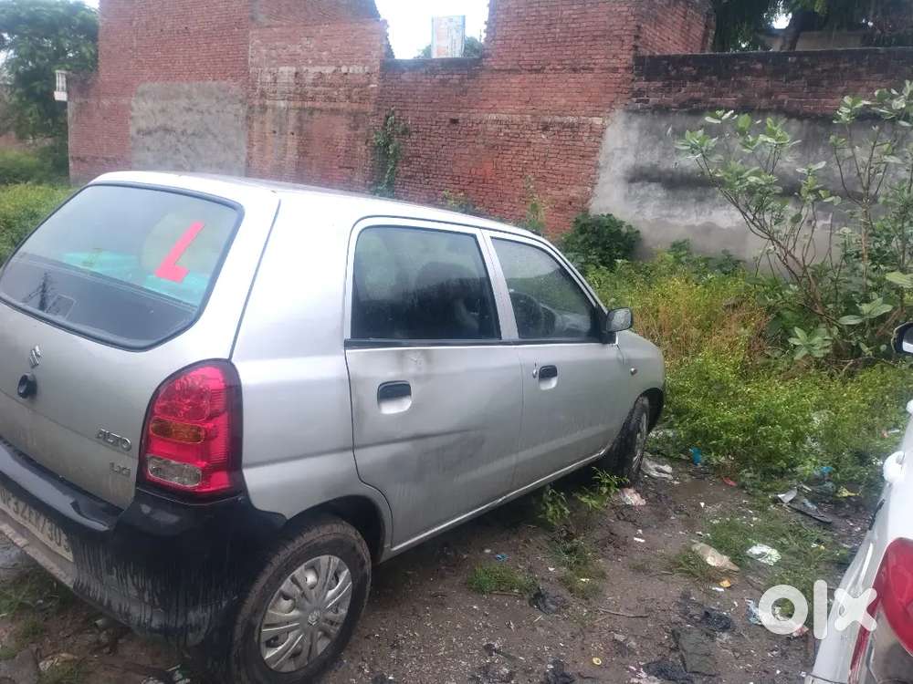 Maruti Suzuki 800 2013