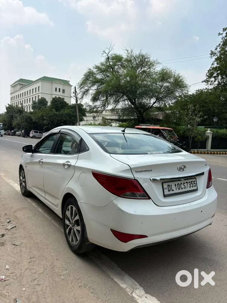 Hyundai Verna 2015 Petrol 95000 Km Driven