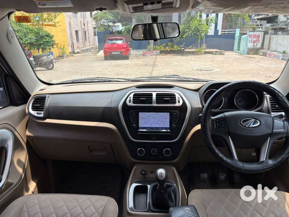Mahindra Tuv 300 T10 Opt Dual Tone, 2019, Diesel