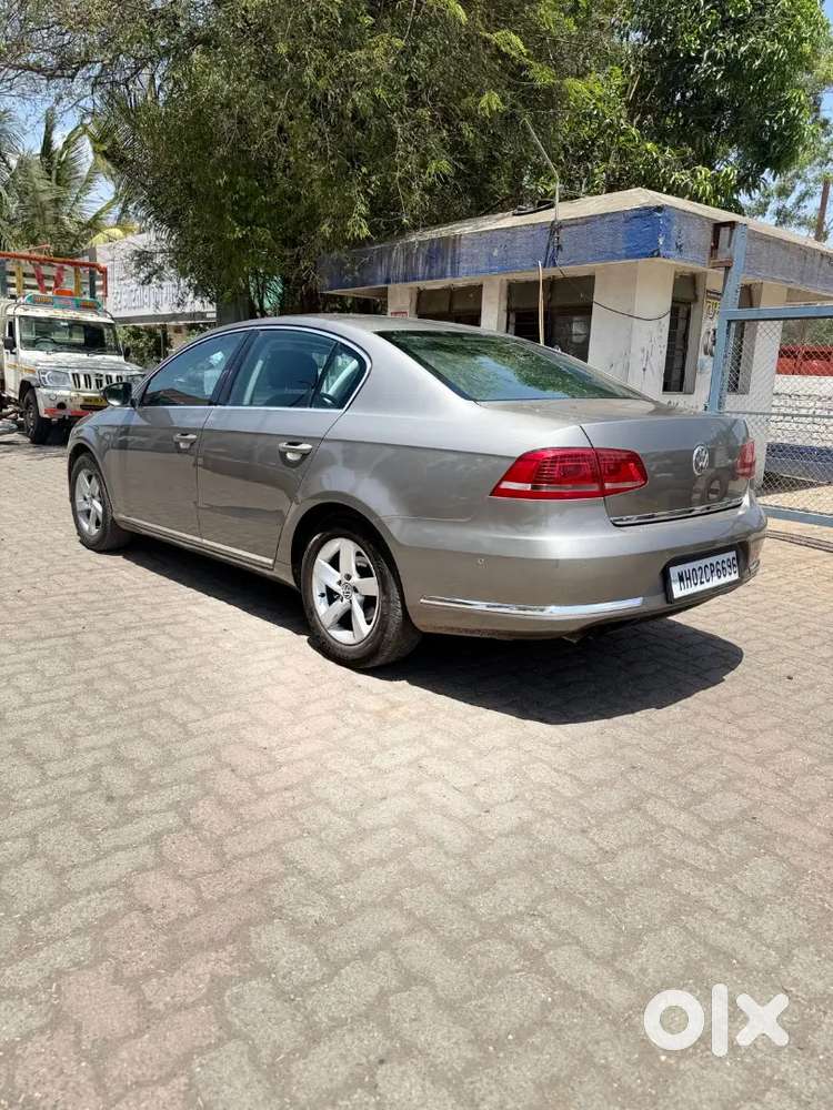 Volkswagen Passat 2012 Diesel 111000 Km Driven