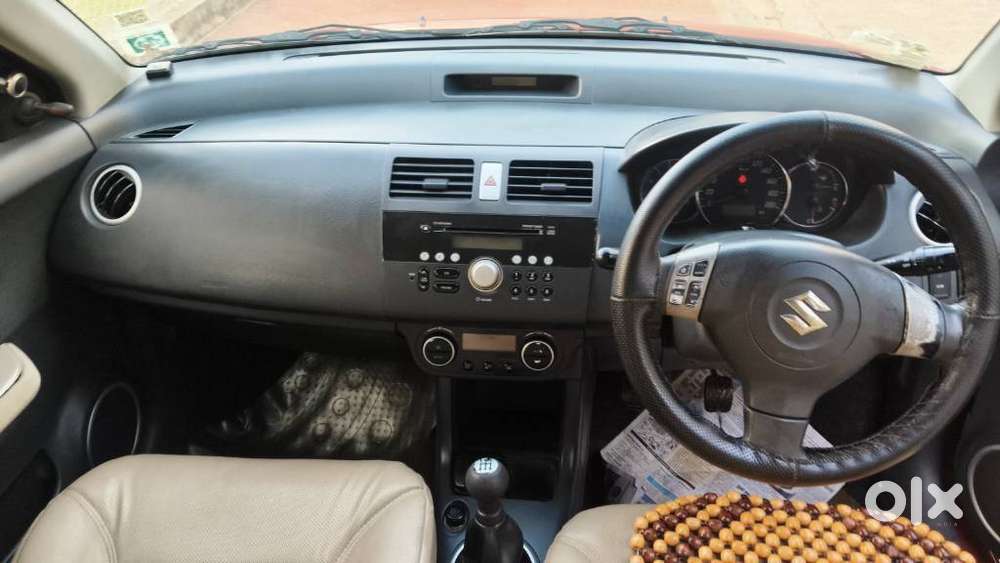 Maruti Suzuki Swift Dzire 1.3 Zxi, 2011, Petrol