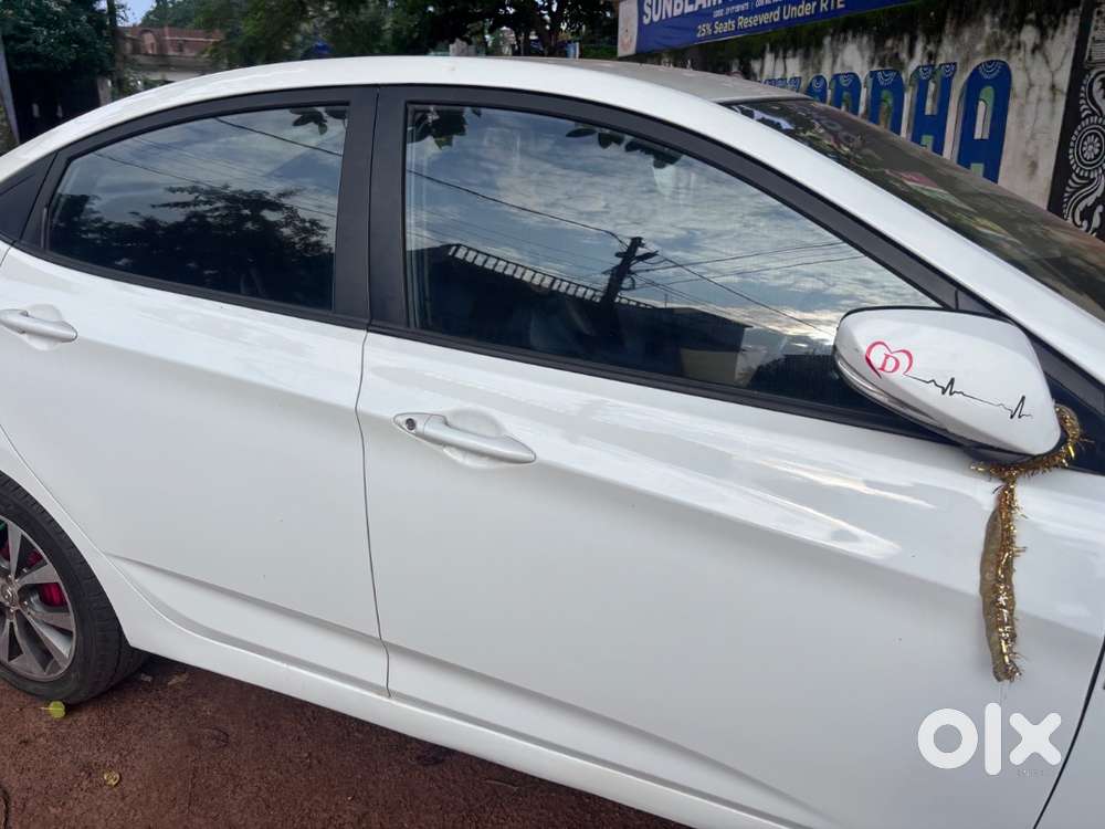 Hyundai Verna 2017 Petrol 1.6 Crdi