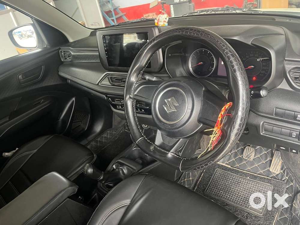 Maruti Suzuki Swift 2024 Petrol 40000 Km Driven