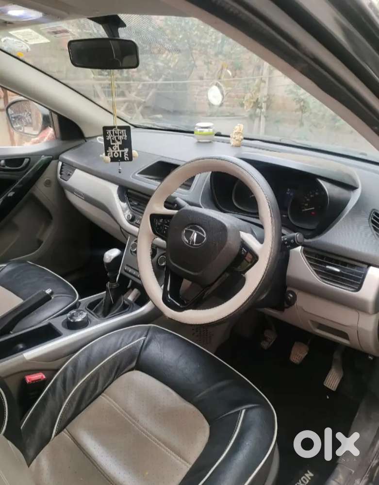 Tata Nexon 2018 Diesel 67000 Km Driven