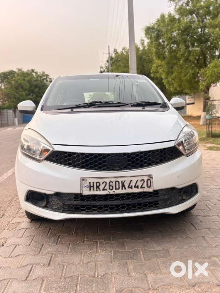 Tata Tiago 2017 Petrol 2nd Owner