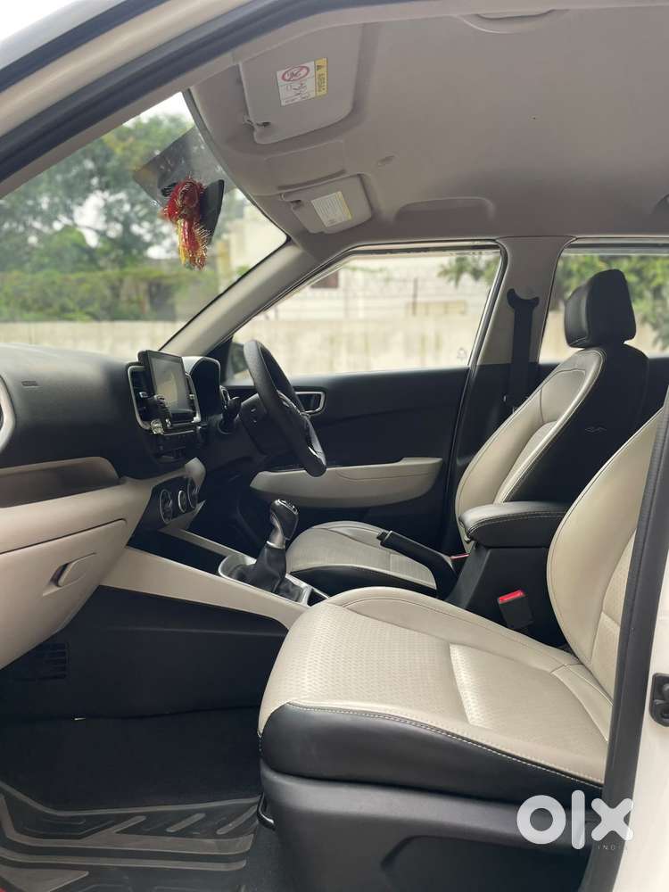 Hyundai Venue 1.0 S Turbo Imt, 2023, Petrol