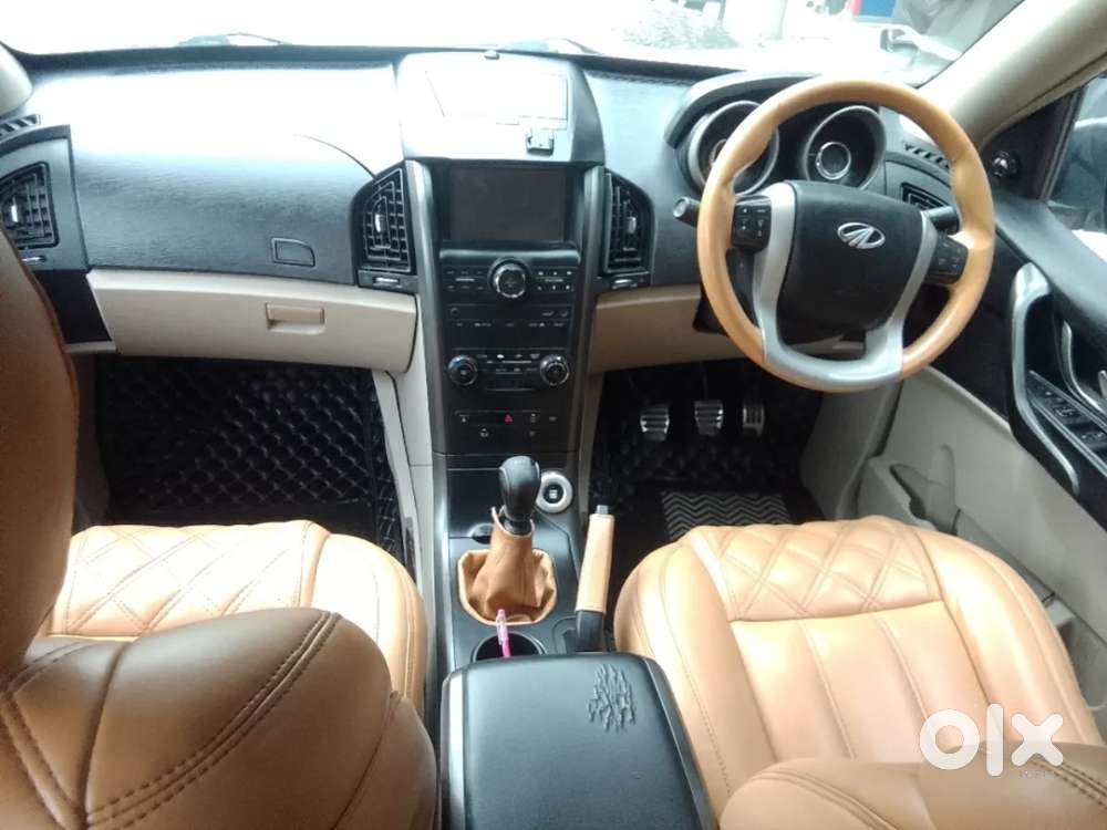 Mahindra Xuv500 At W10 Fwd, 2016, Diesel