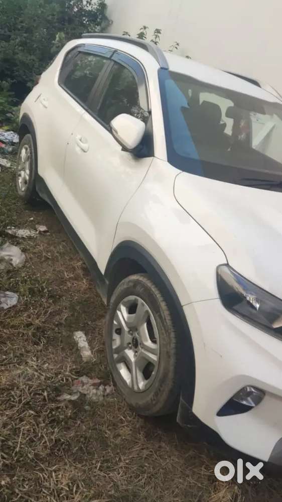 Kia Sonet 2022 Petrol Well Maintained