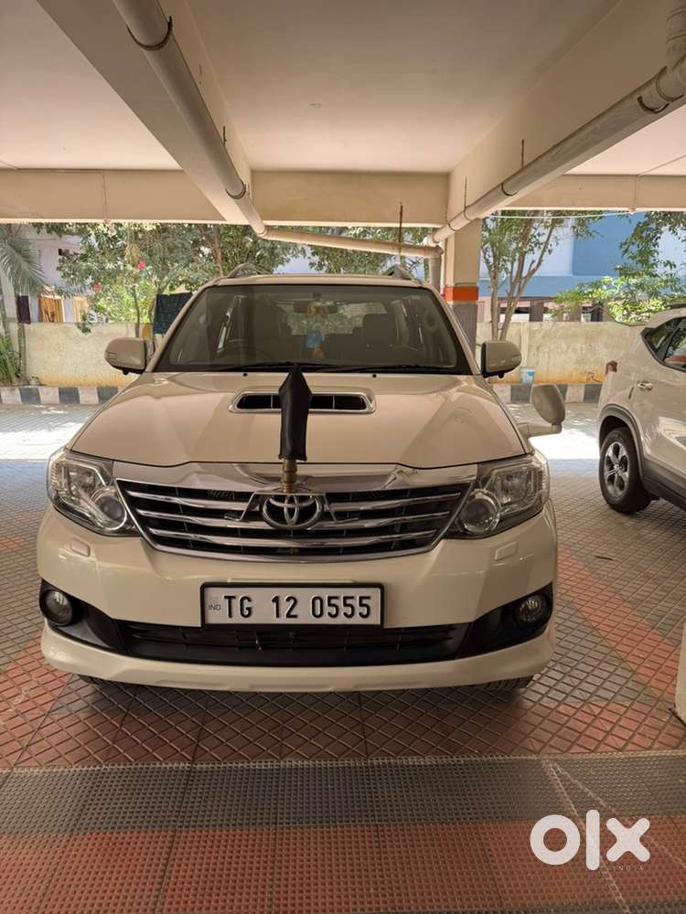 Toyota Fortuner 2013 Diesel Well Maintained