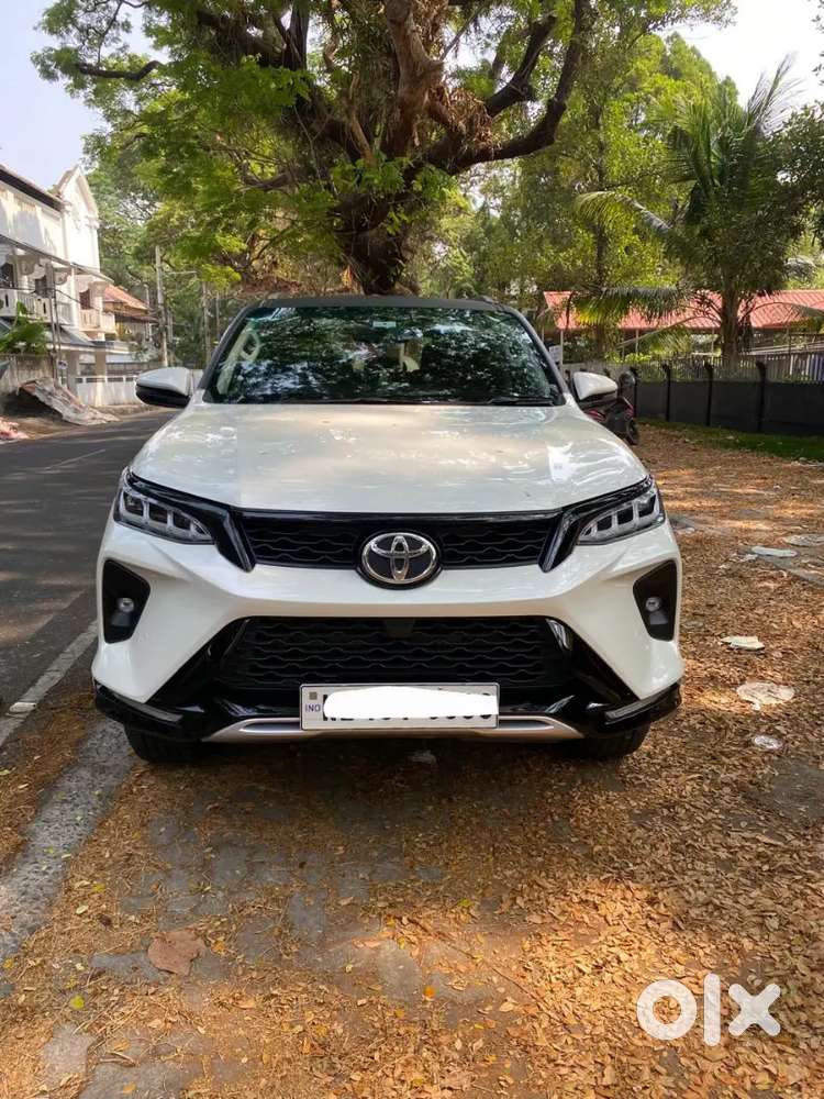 Toyota Fortuner Legender 4×4 2022 Model