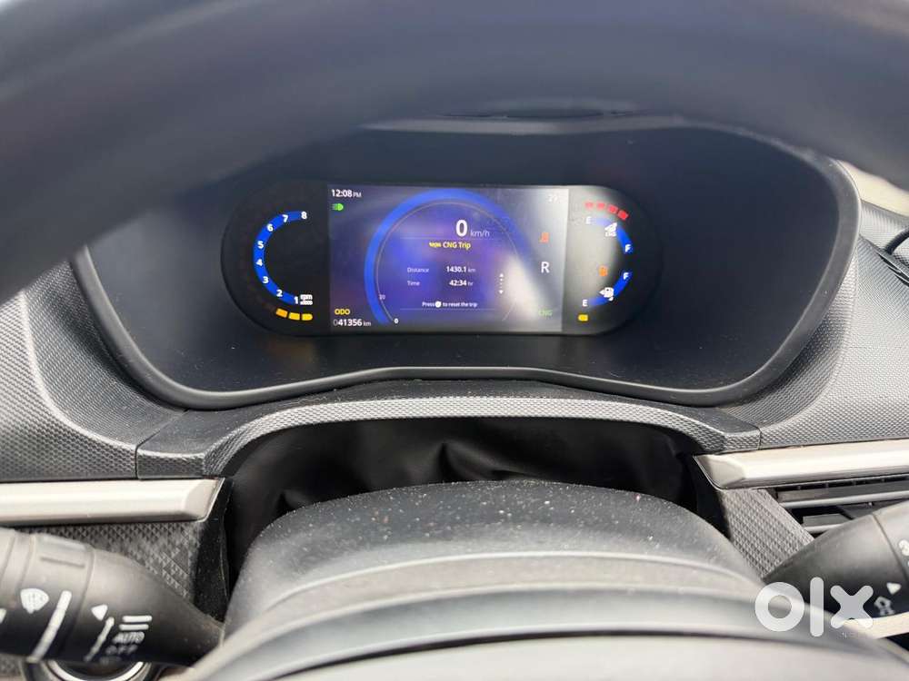Tata Nexon Creative Plus 1.2 Revotron Petrol 6 Mt Dt, 2025, Cng & Hy..