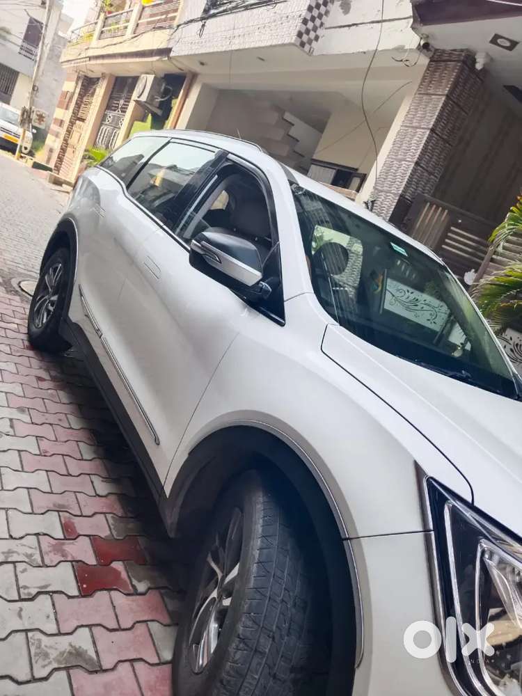 Mahindra Xuv700 Diesel Mt 2021