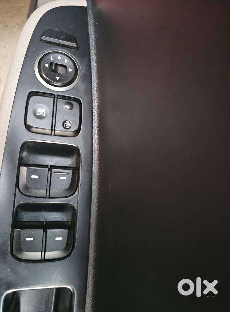 Hyundai Grand I10 Sportz 1.2 Kappa Vtvt, 2017, Petrol