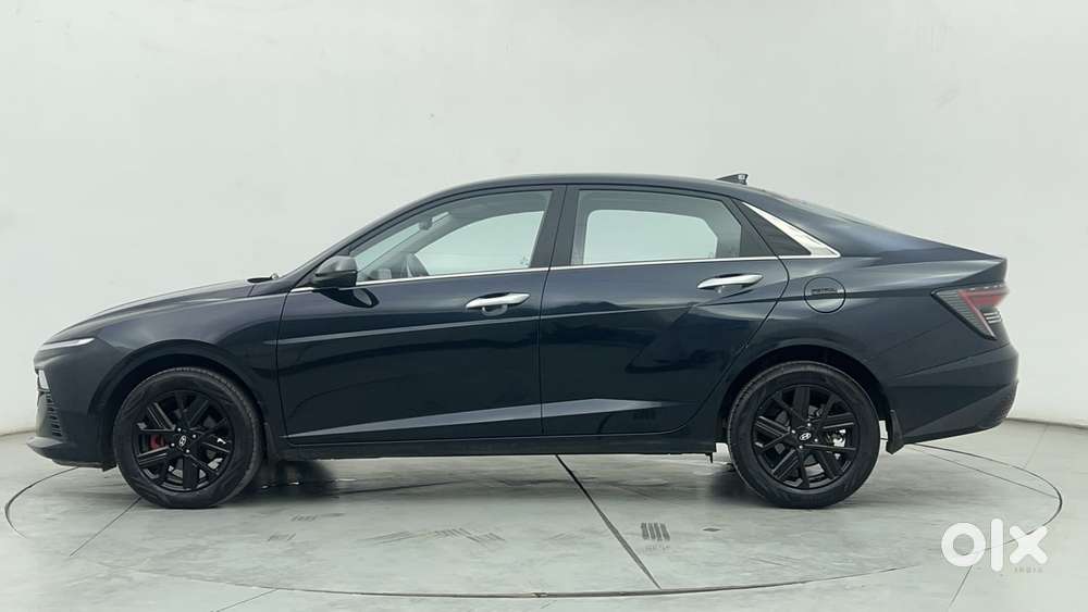 Hyundai Verna 1.5 Sx (o) Turbo Petrol Dct, 2023, Petrol