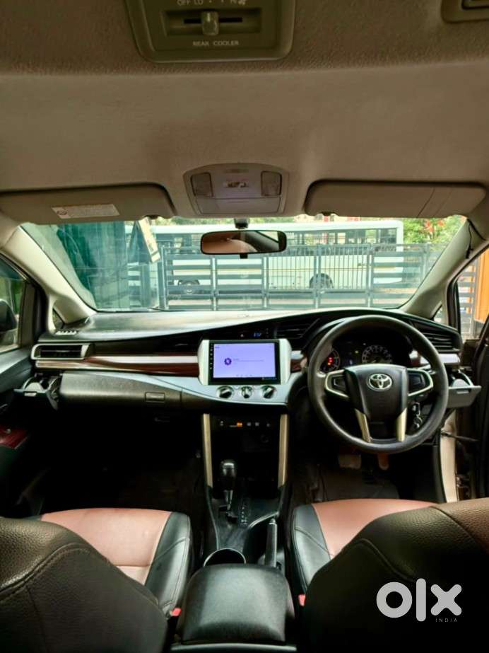 Toyota Innova Crysta 2.8 Gx At, 2016, Diesel