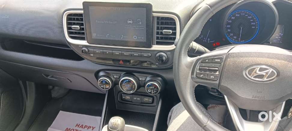 Hyundai Venue 1.2 S Plus, 2022, Petrol