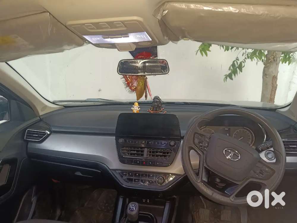 Tata Safari Kryotec Xt Plus Dark 2022