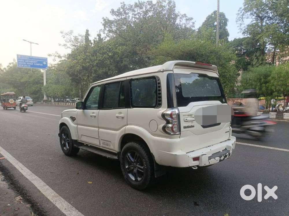 Mahindra Scorpio S4, 2017, Diesel