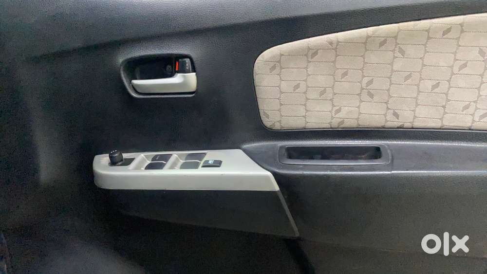 Maruti Suzuki Wagon R Vxi Amt, 2016, Petrol