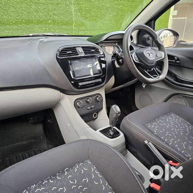Tata Tiago 1.2 Revotron Xza, 2021, Petrol