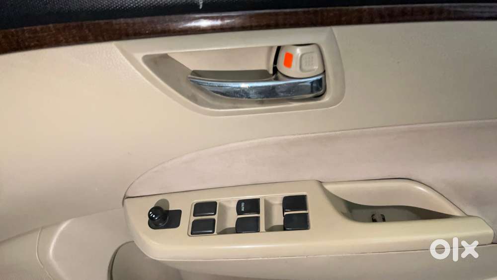 Maruti Suzuki Swift Dzire Vxi 1.2, 2015, Cng & Hybrids