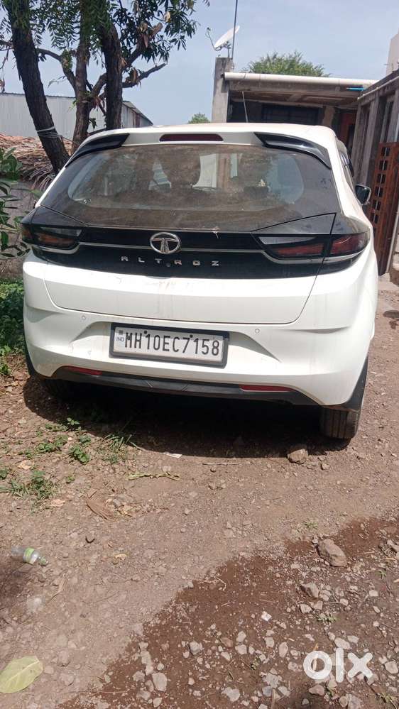 Altroz Car