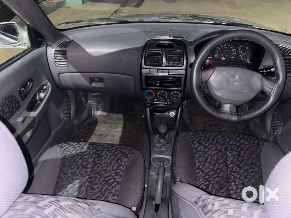 Hyundai Accent Hatchback 2004 Petrol Well Maintained