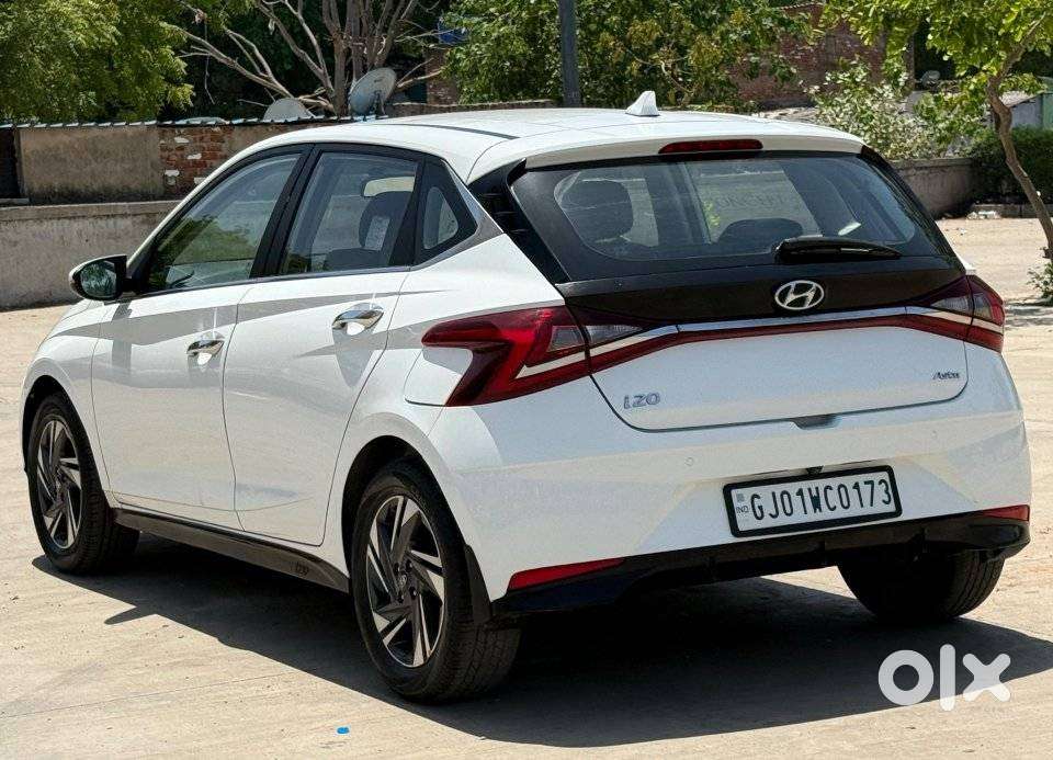 Hyundai Elite I20 Asta (o) 1.2 Mt, 2021, Petrol
